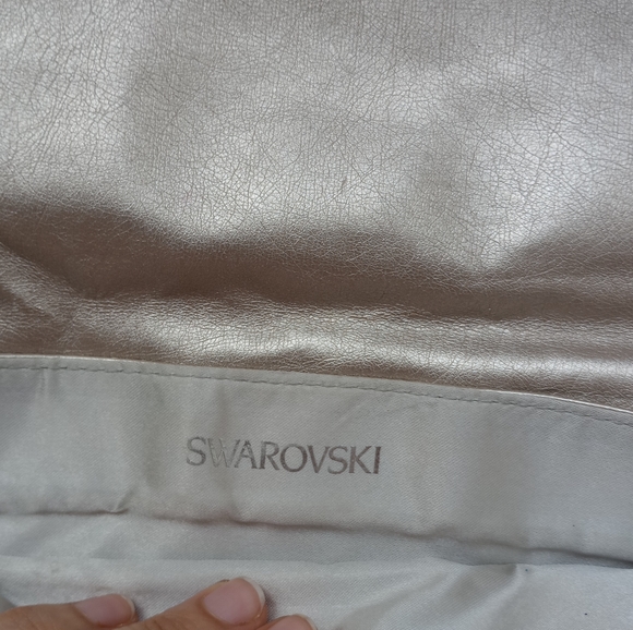 Swarovski Metallic PU Clutch - Picture 4 of 4